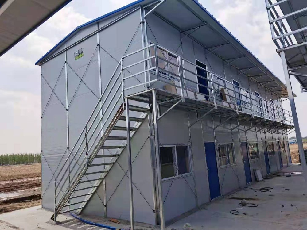 彩鋼活動(dòng)房電氣布線(xiàn)規(guī)范：專(zhuān)業(yè)人士的避坑指南